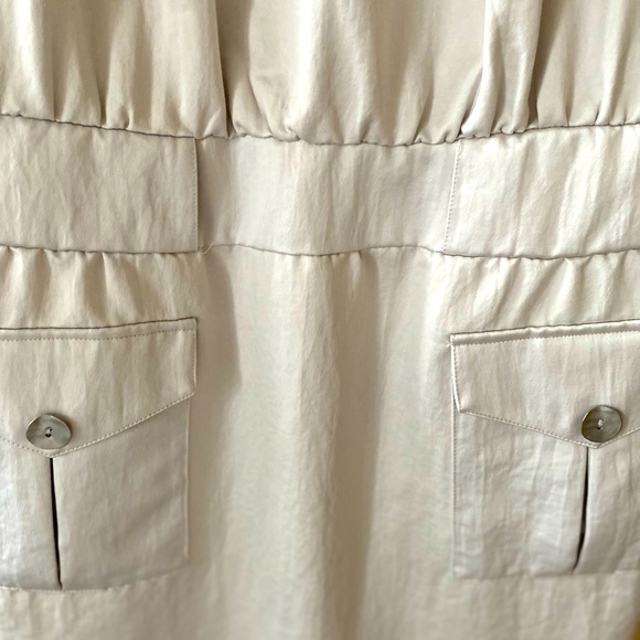 🫶Gorgeous Chico’s Casual All Lined Dress in Silk Like Fabric. 🫶 - Picture 14 of 16